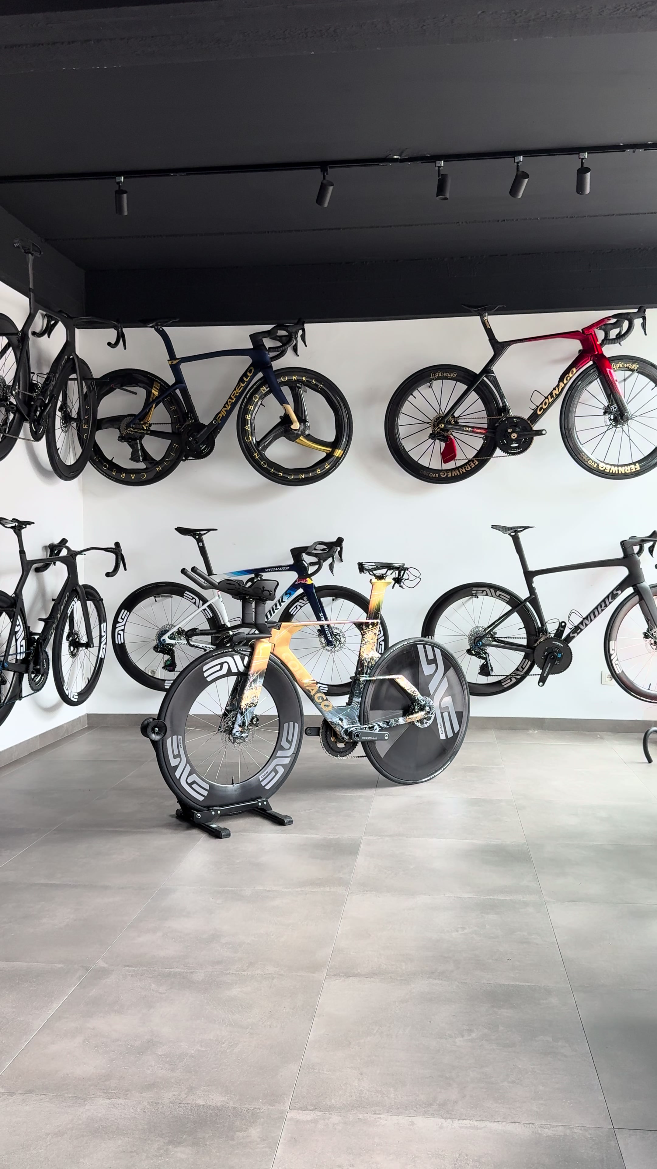 @Sky_Bikes_Belgium
