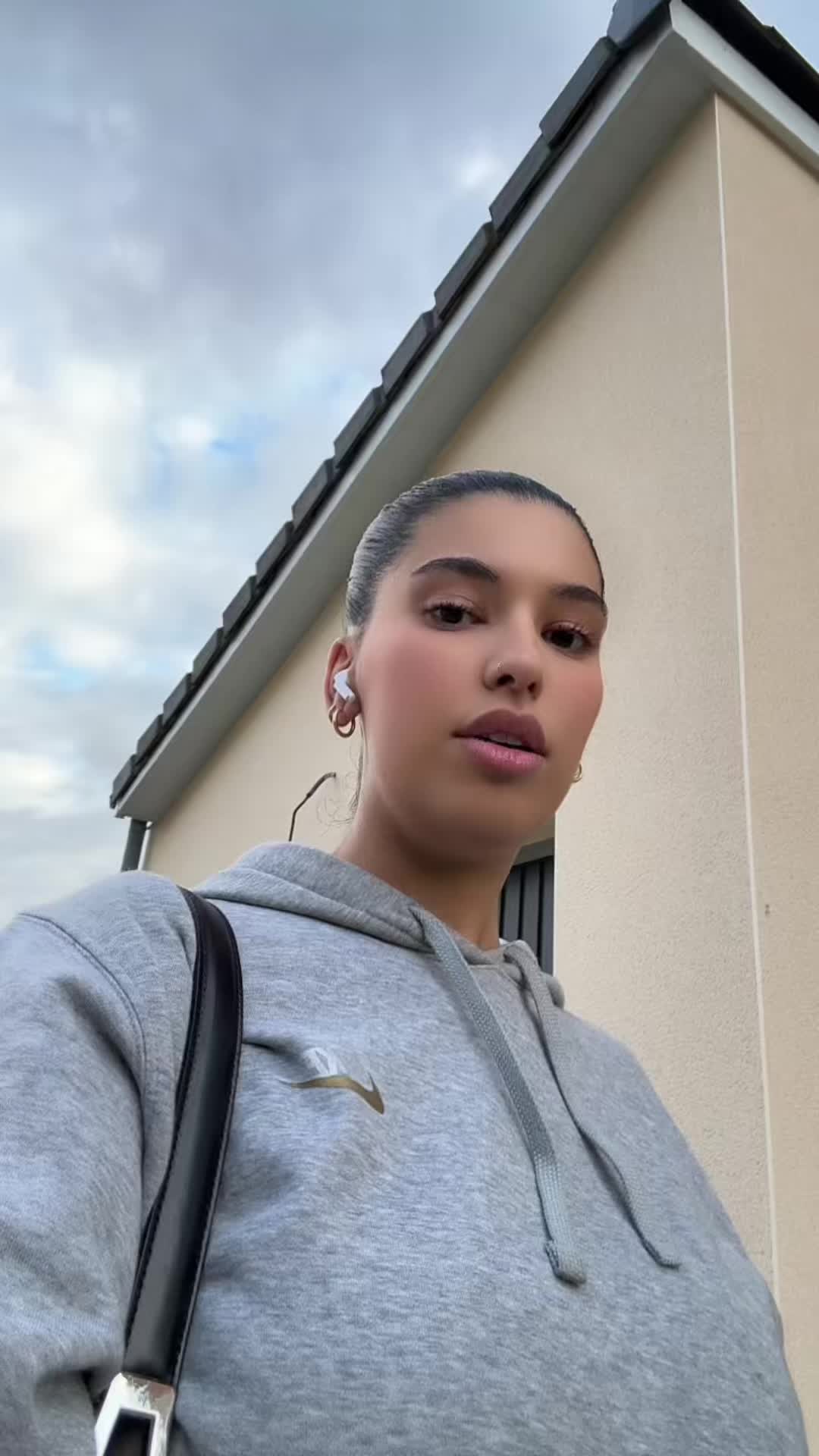 @asmae