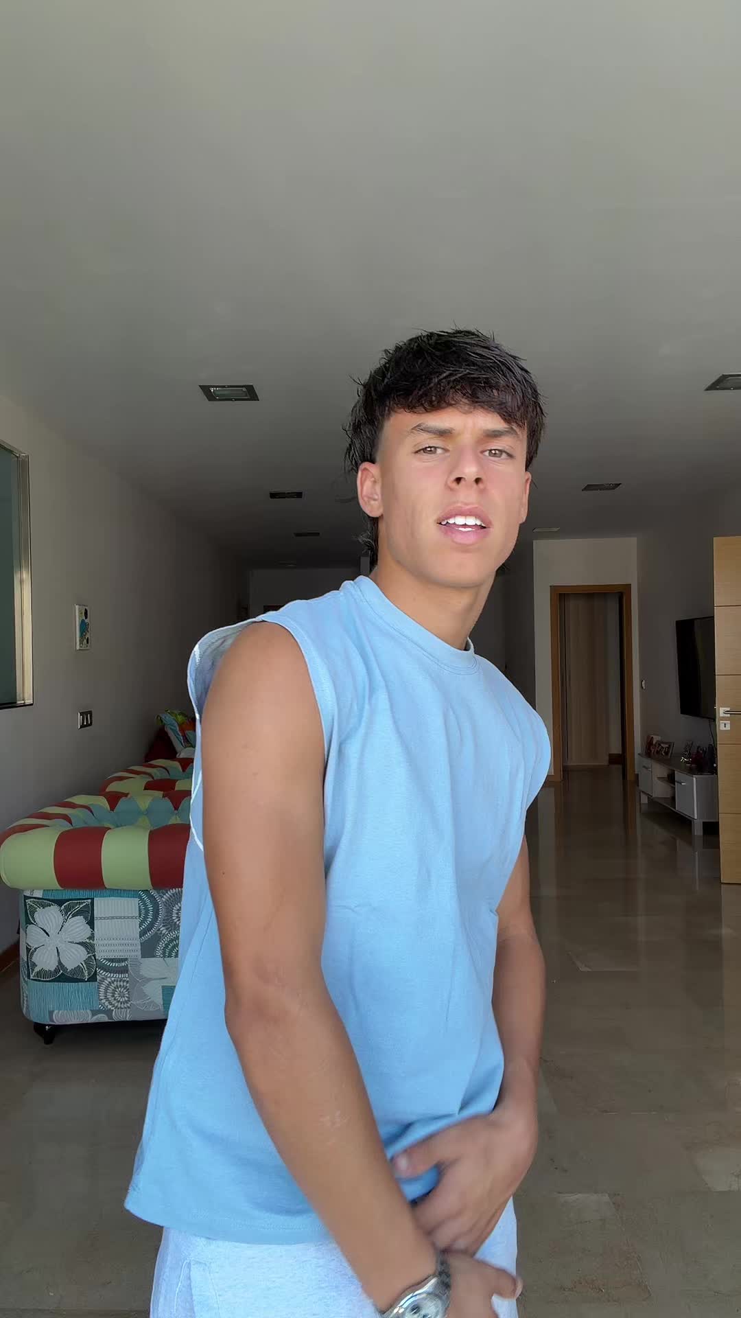 @Mickygonv