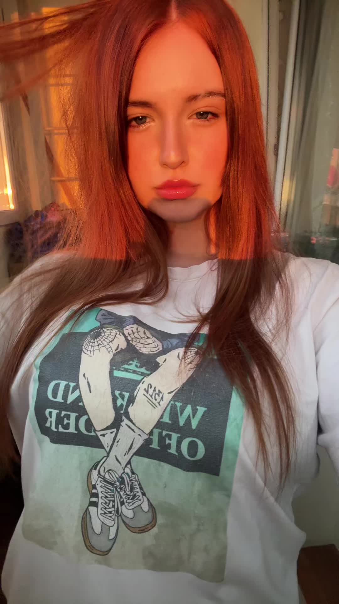 @Ищу девушку пиши я