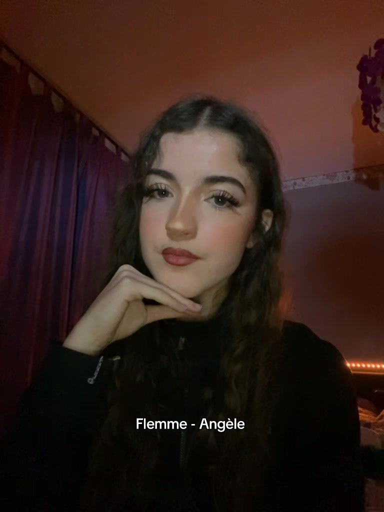 @Romy_{69}_