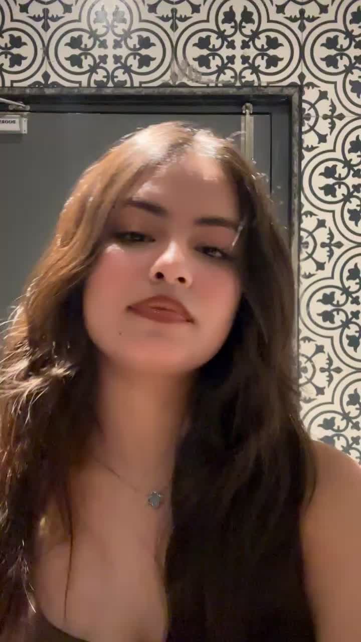 @Aastha🤍