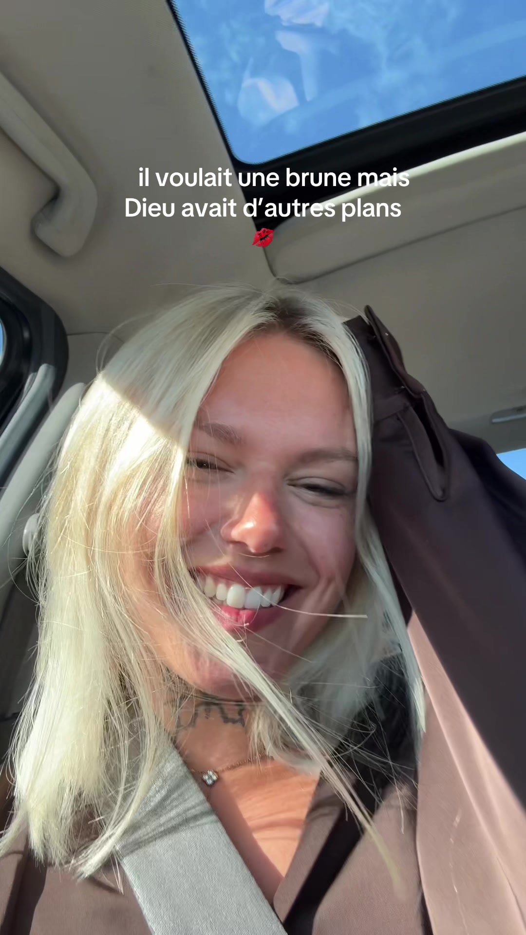 @loupsqq