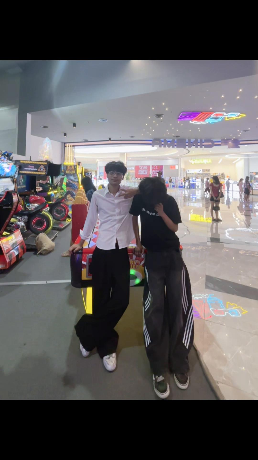 @MG PAING