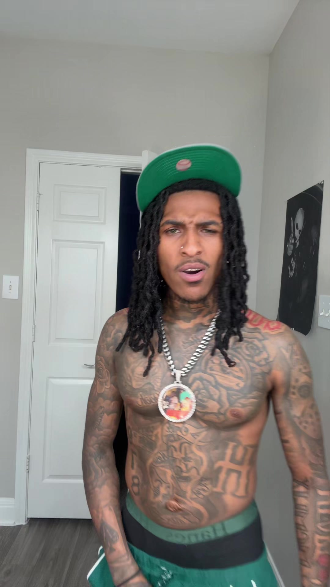 @Poohthedon
