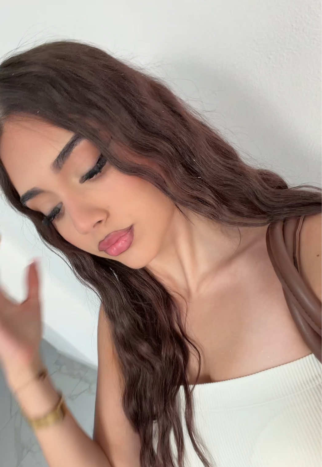 @🦅