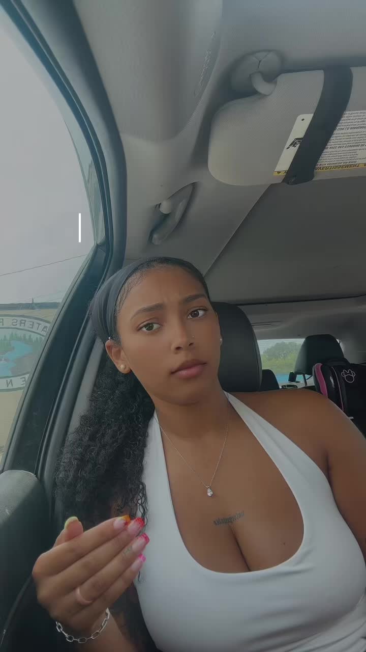 @Brittany Nicole🏳️🌈✨♏️