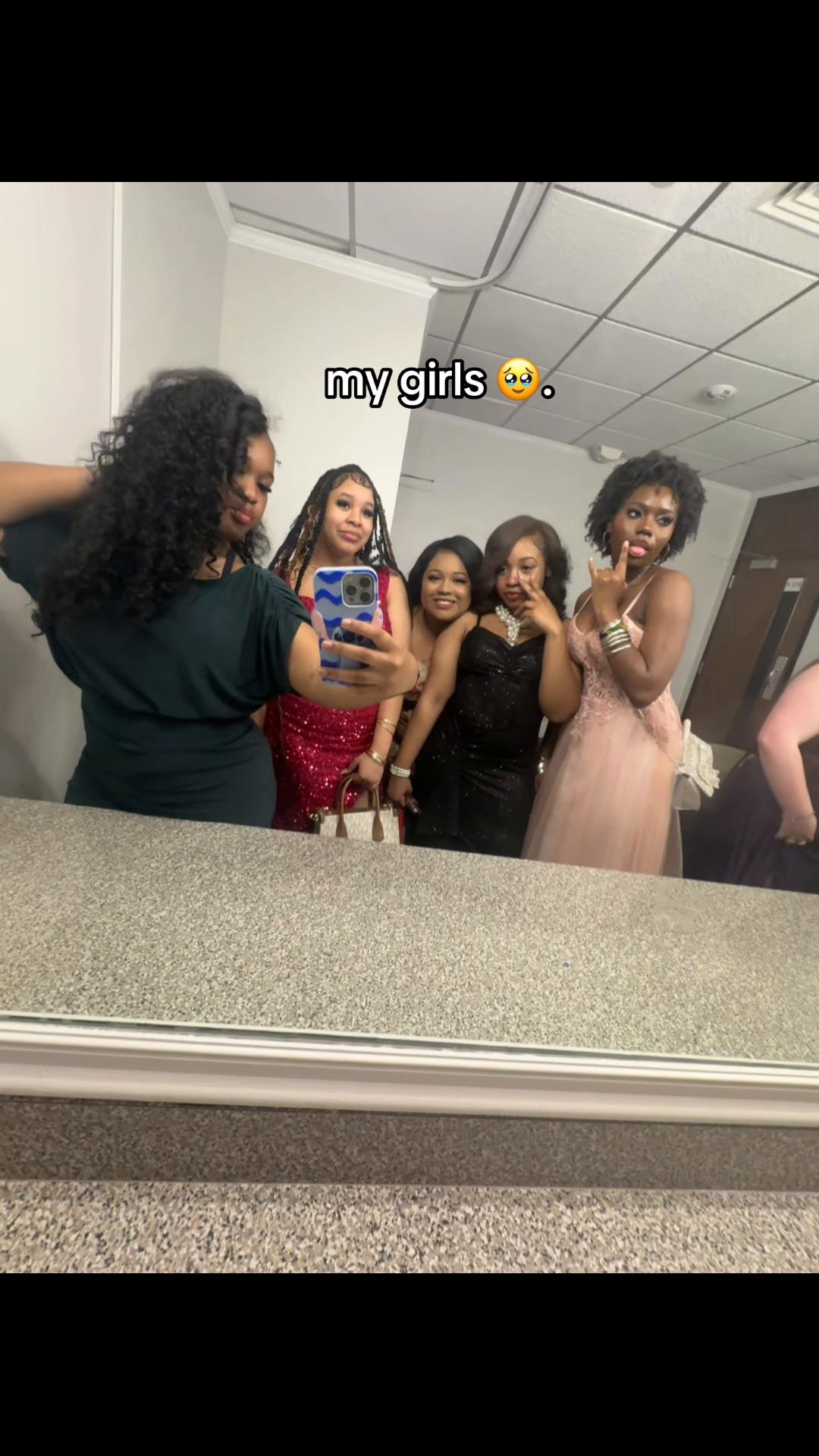 @aliciarenaee 🧸.