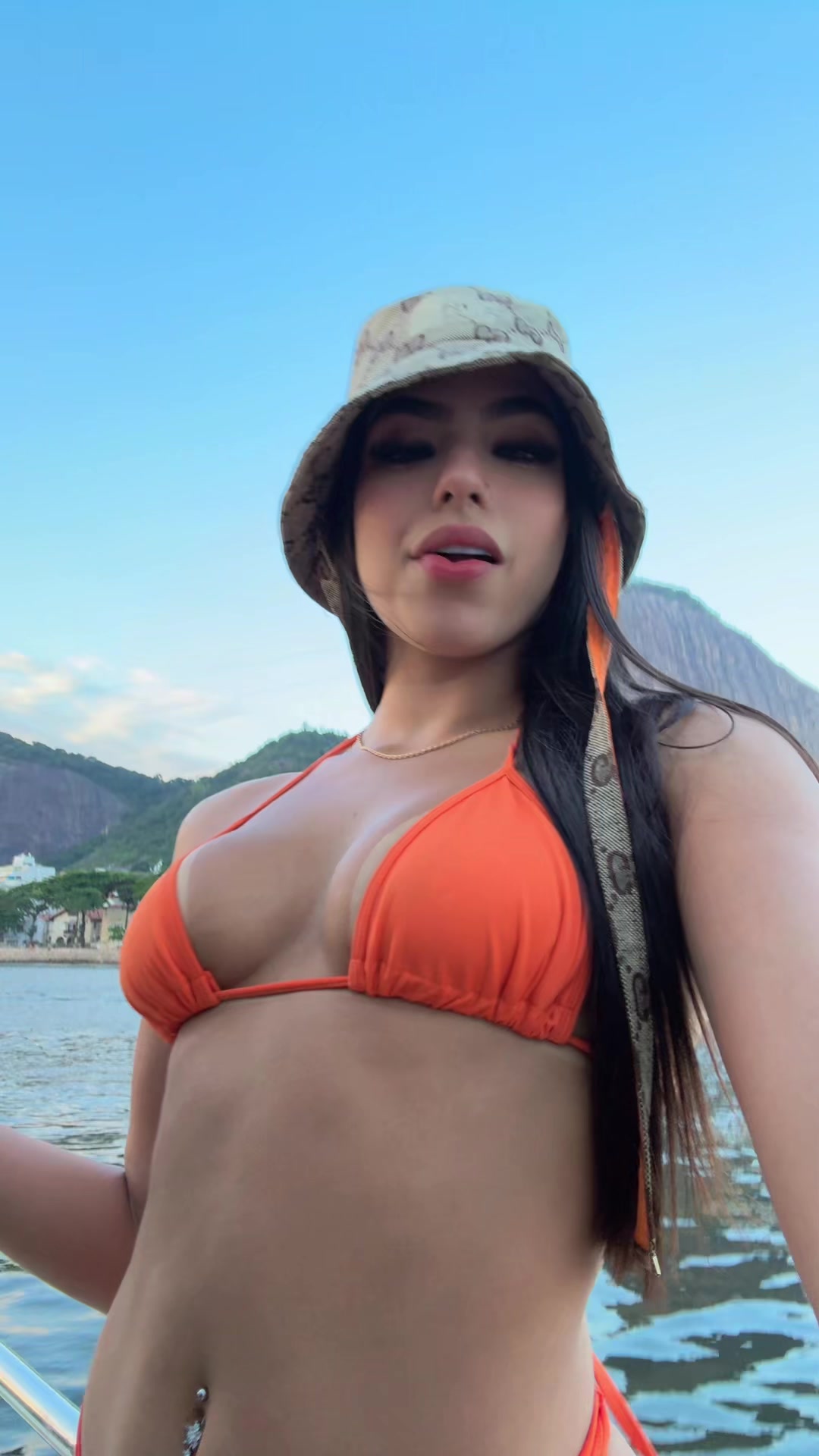 @viennabrossardofc