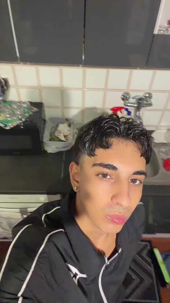 @Chrisss🌊
