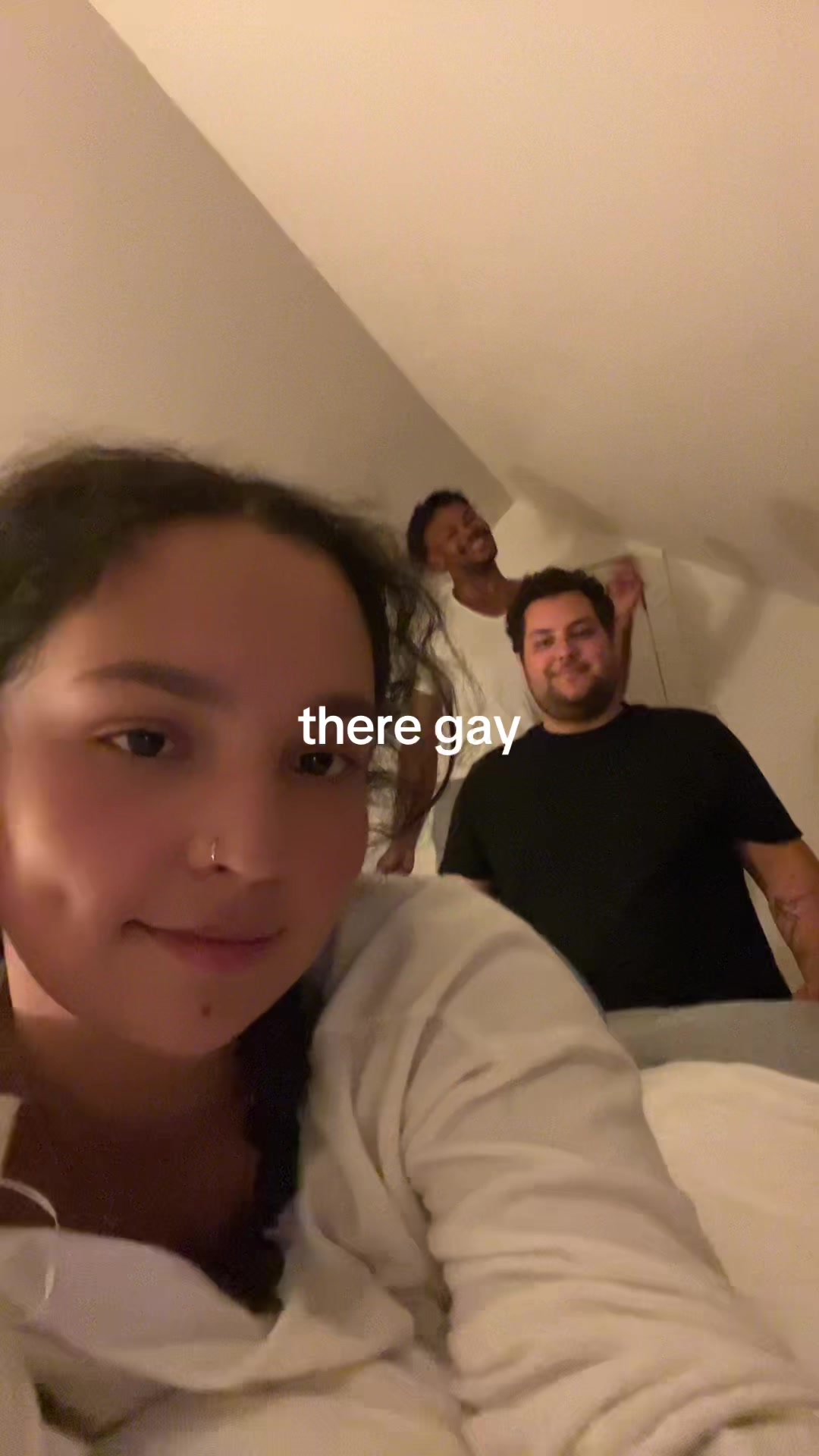 @cinya
