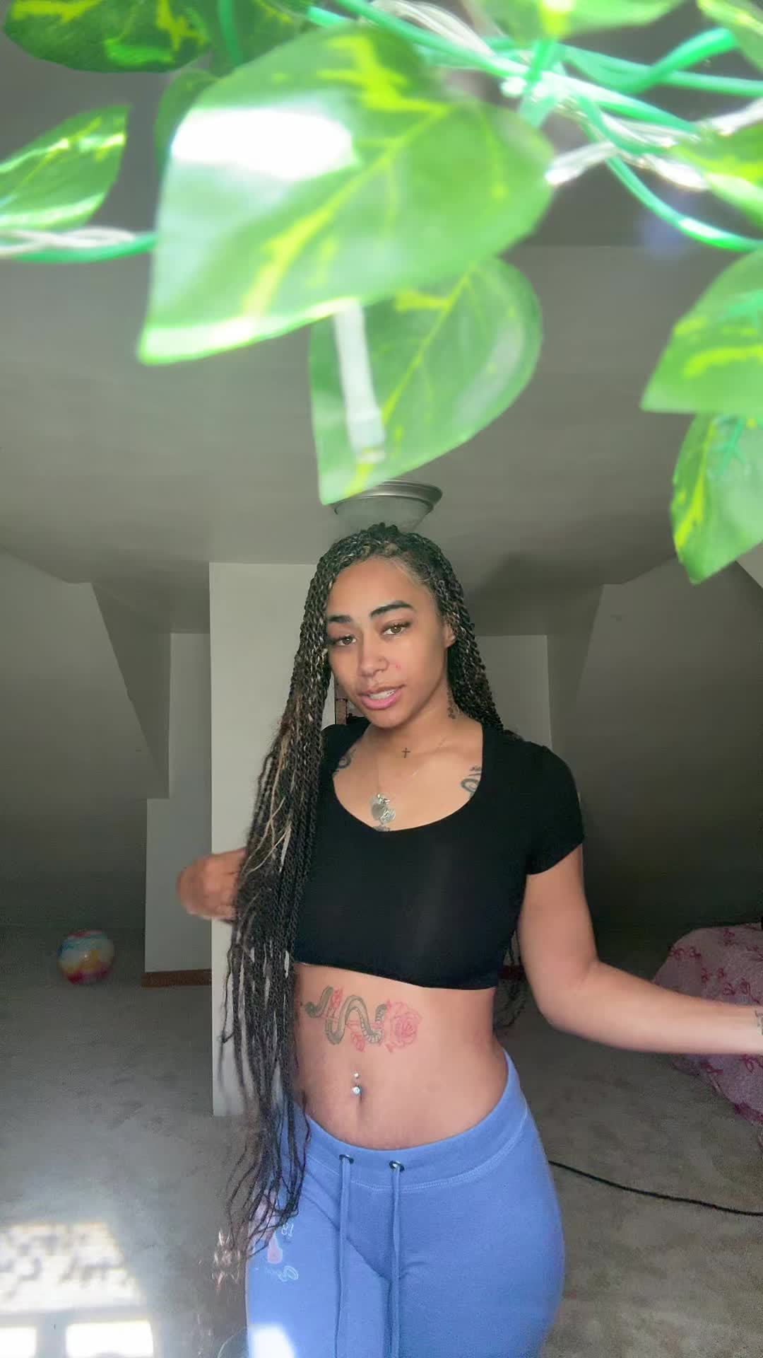 @serasiannn
