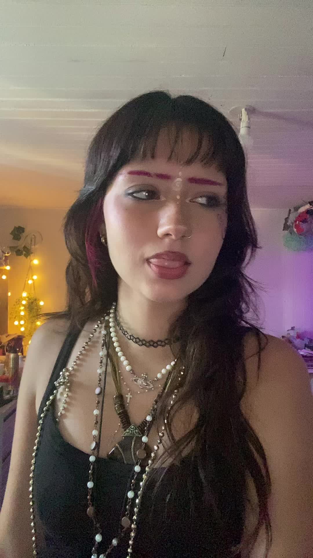 @★