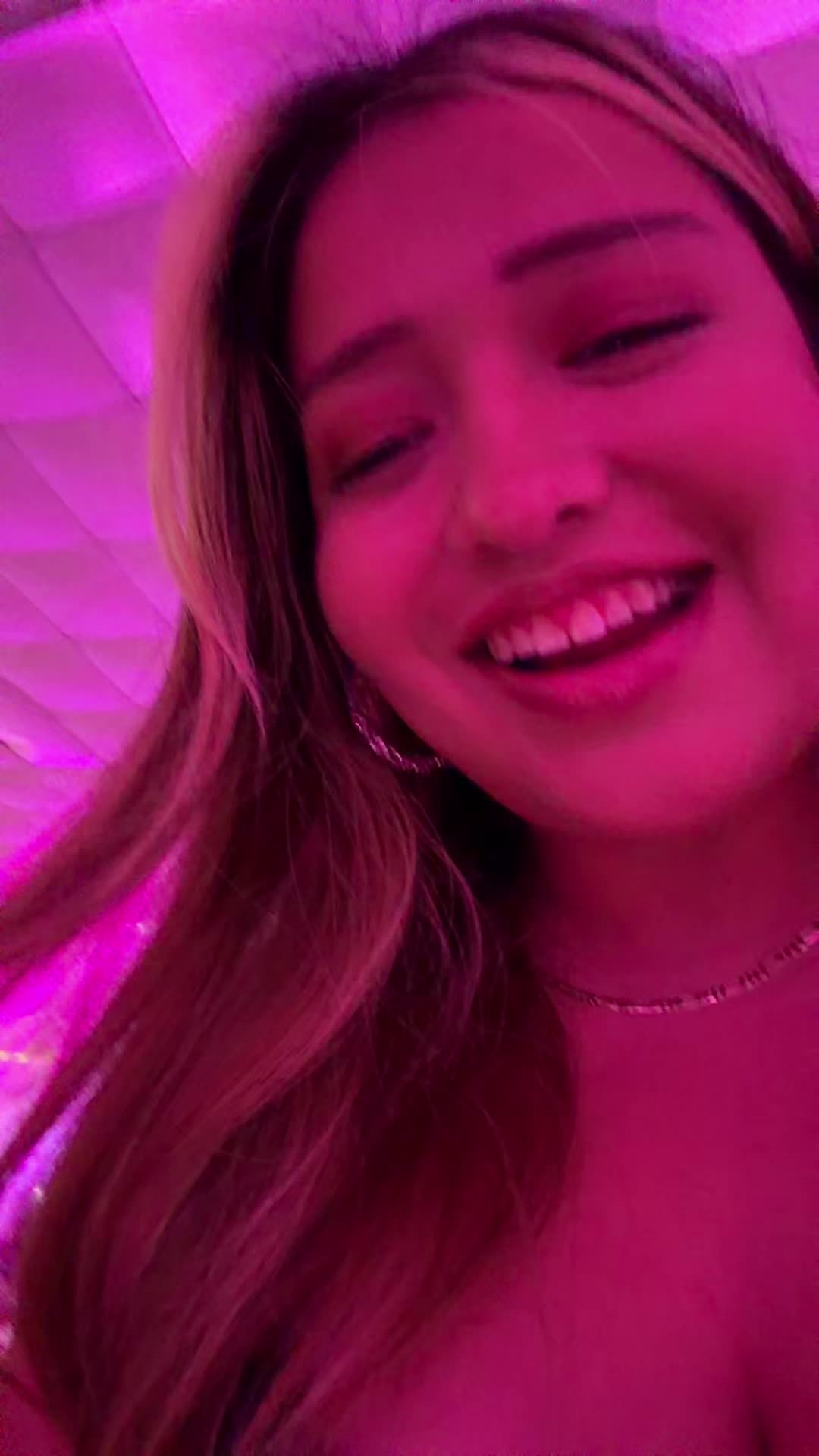 @Yadis🥰💋🖤✨