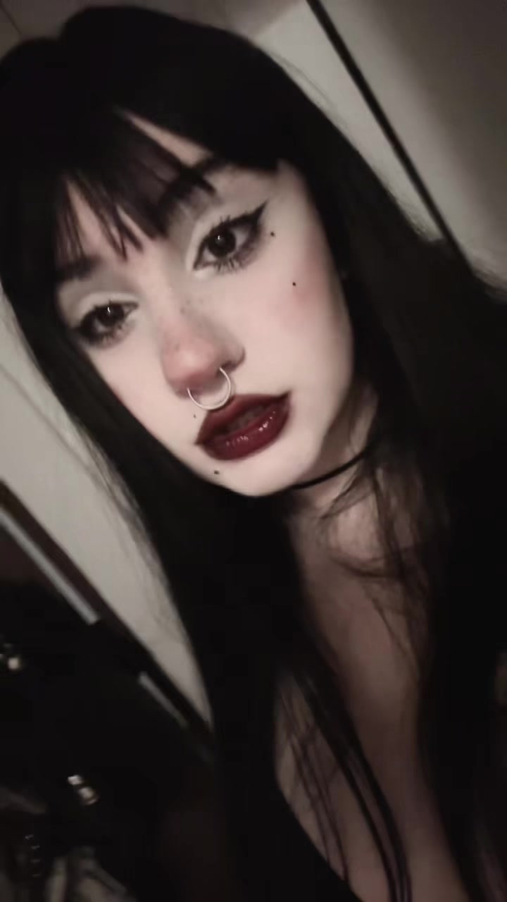 @isoobells 🦴