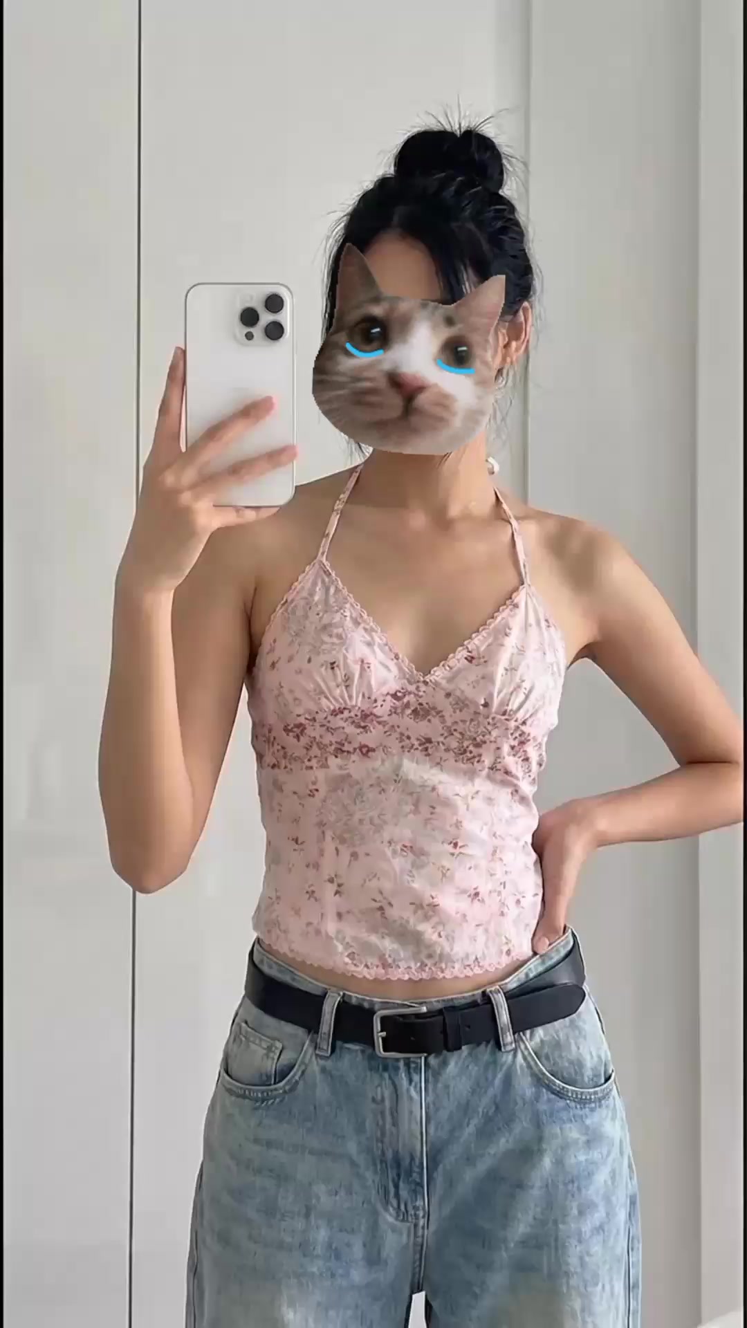 @𝐶𝒉𝓲𝓷⋆