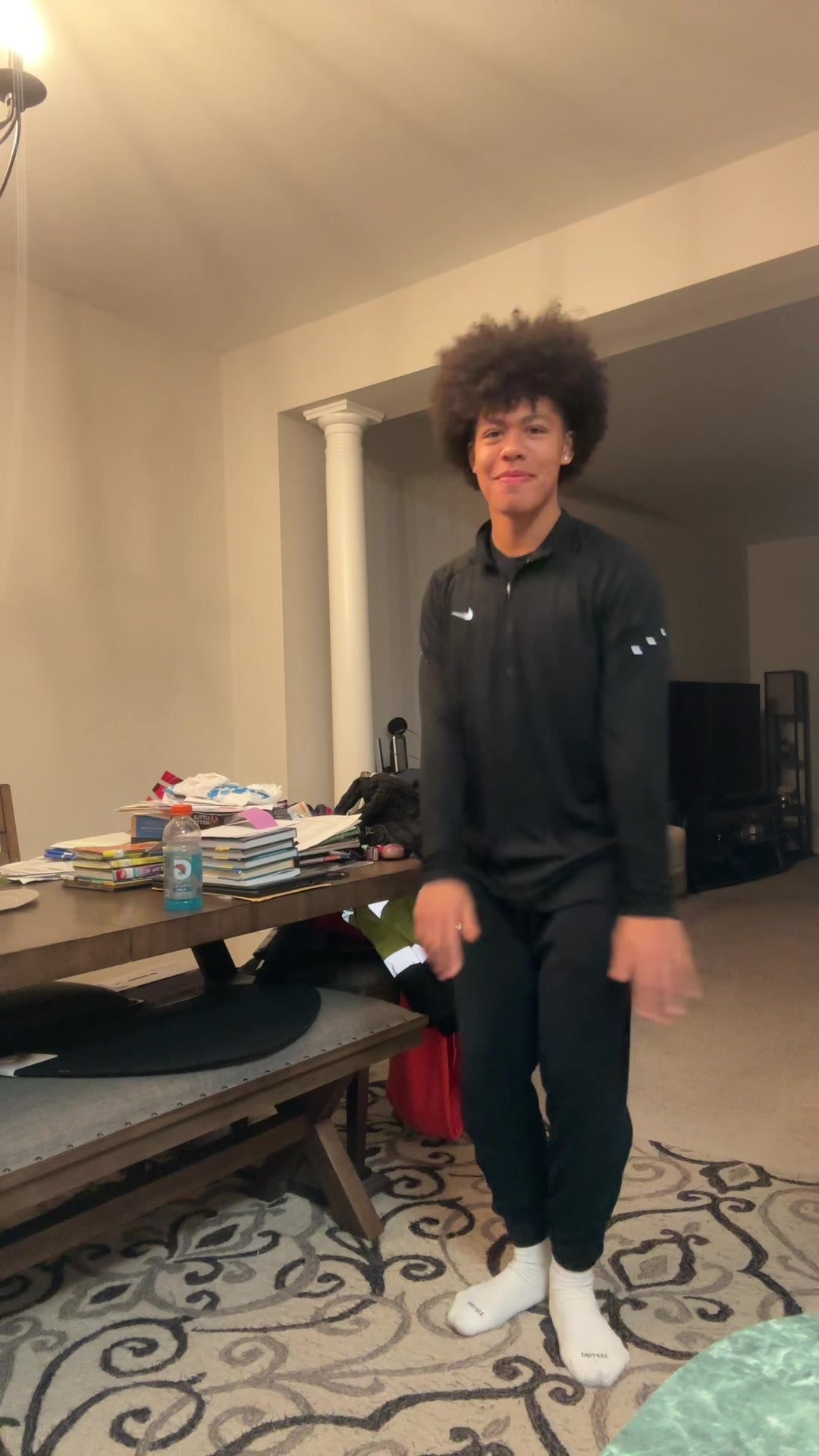 @️