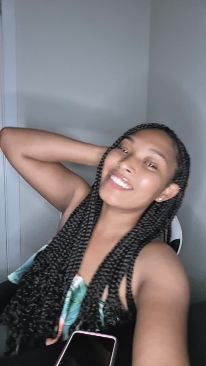 @Auribabyy