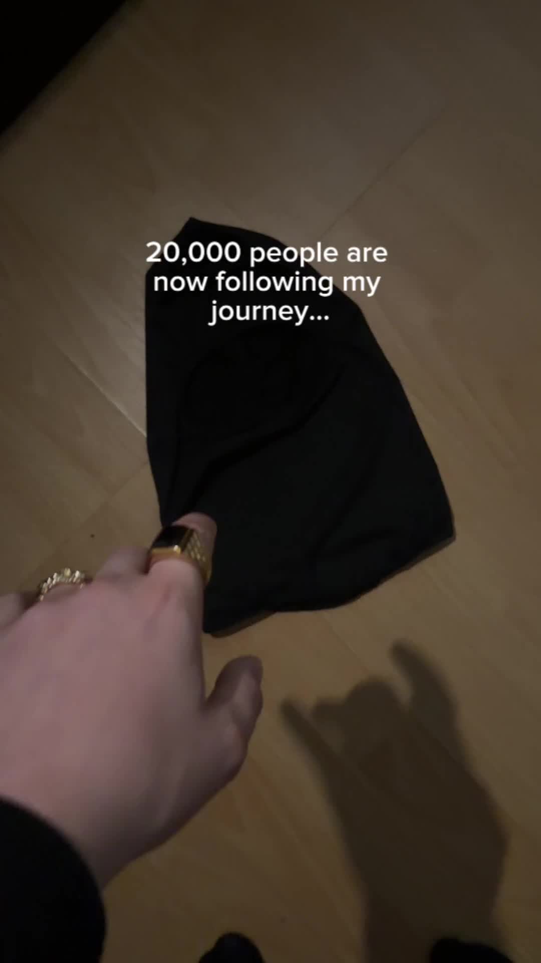 @yourmaskwhoelsee