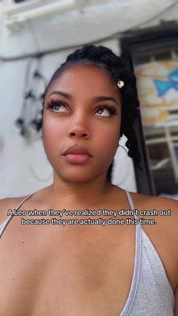 @Chenelle Brady 🇻🇮🇻🇮