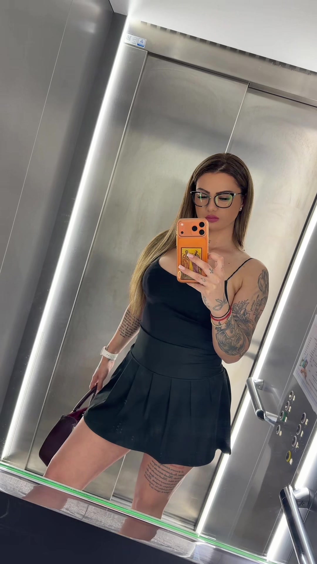 @Ama