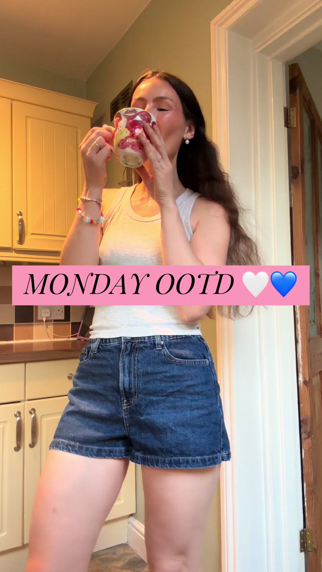 @Charlie ๐ค Mum of girls ๐ UGC