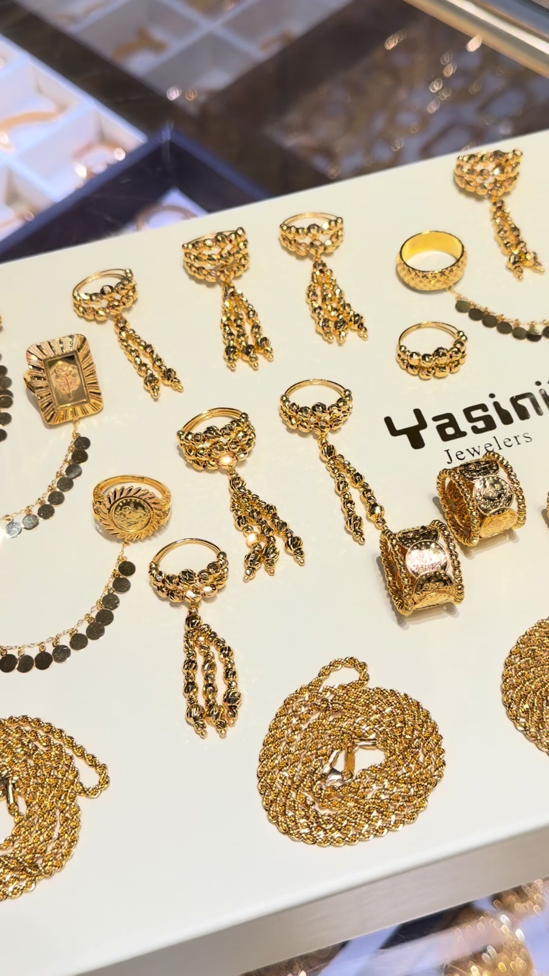 @Yasini Jewelers