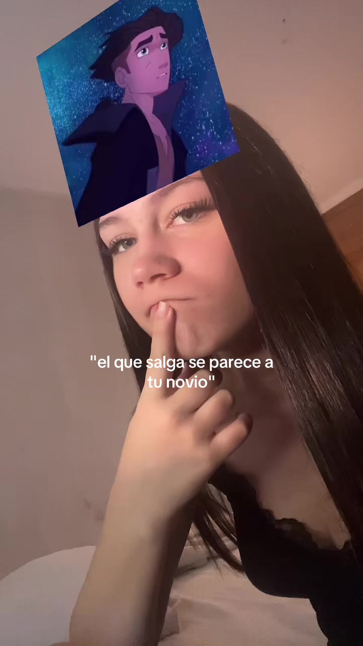 @luciaaseecret