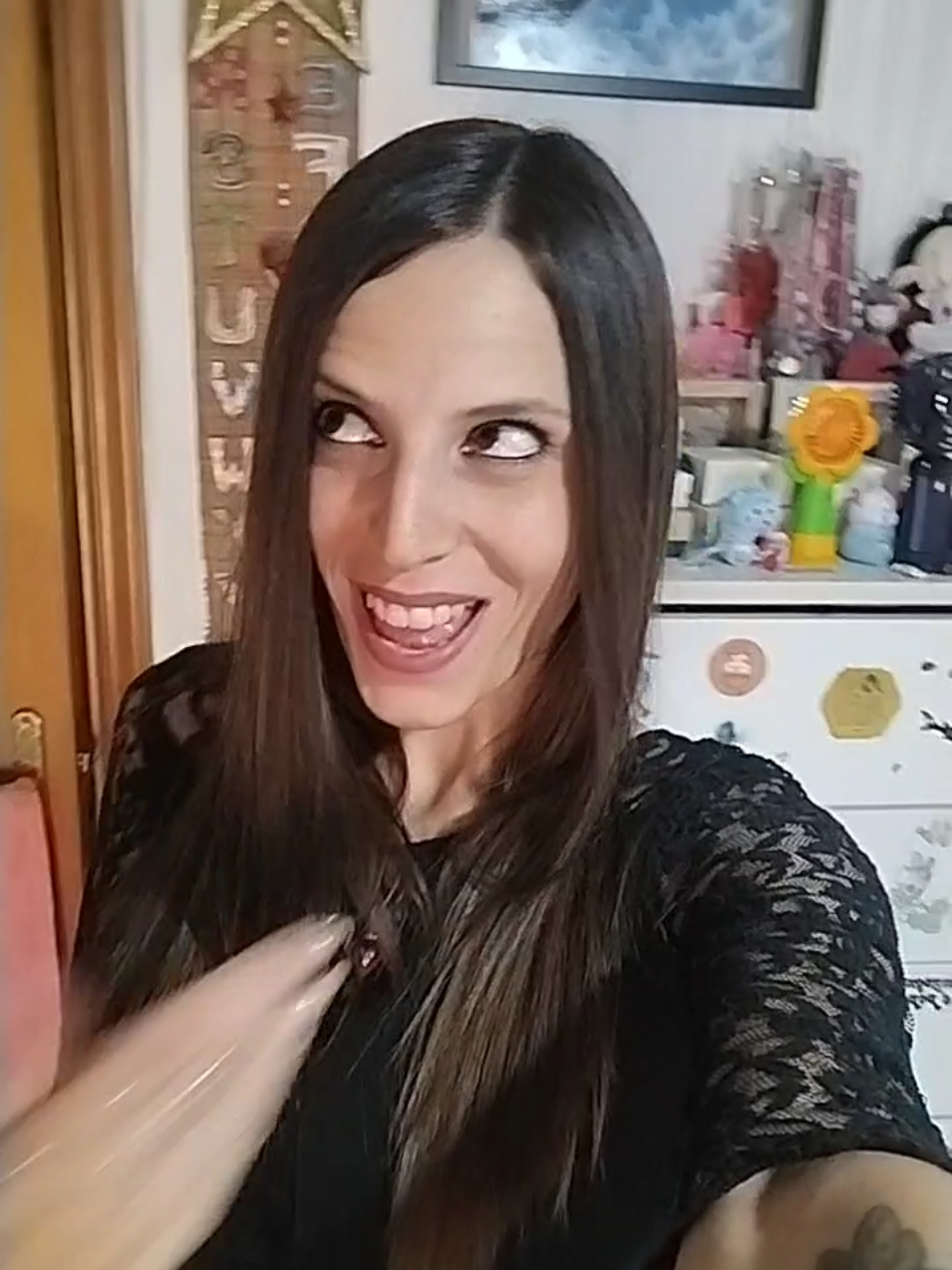 @Valeria