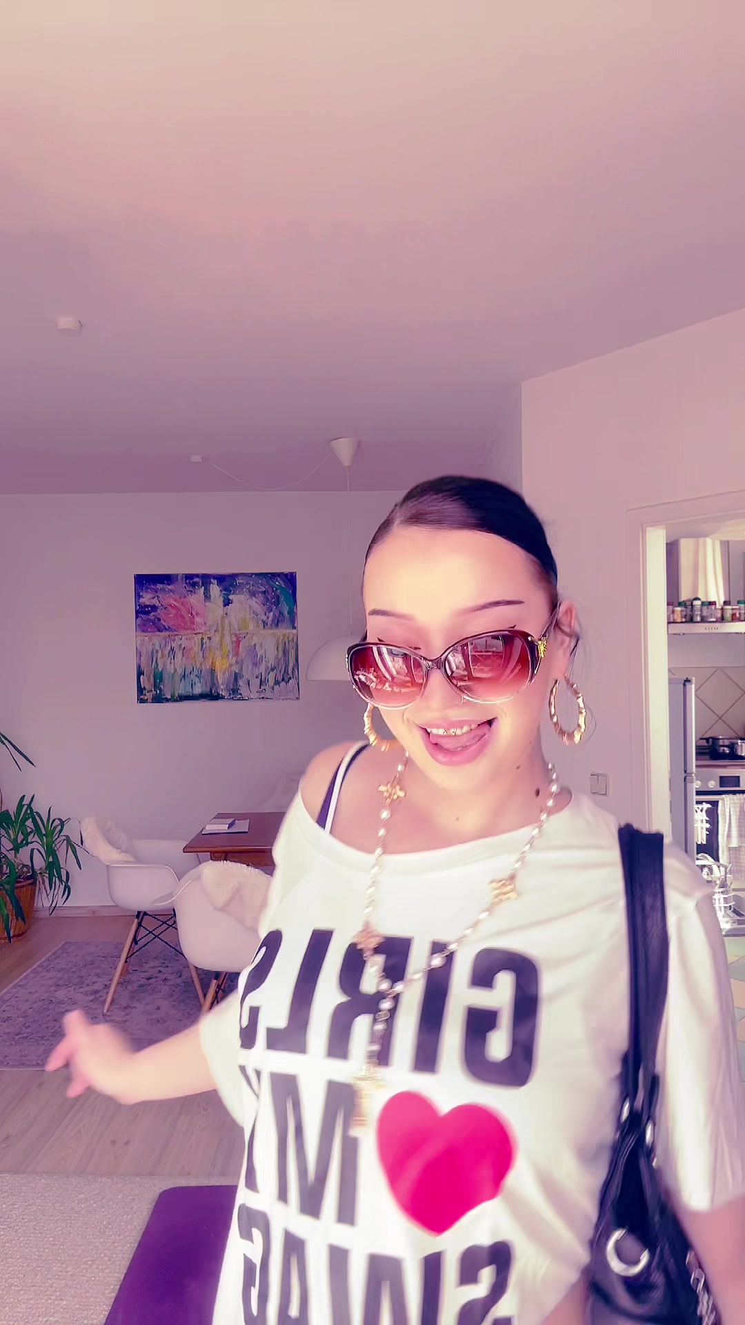 @𝐸𝑚𝑚𝑎 🍒