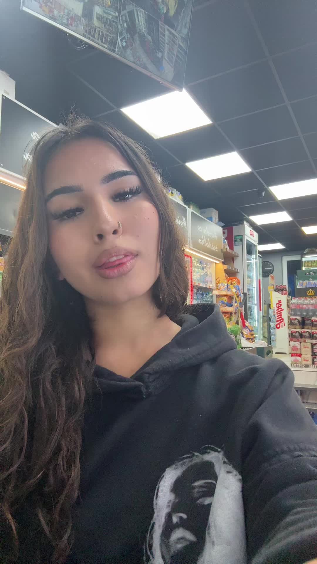 @ig:mloda.chinka