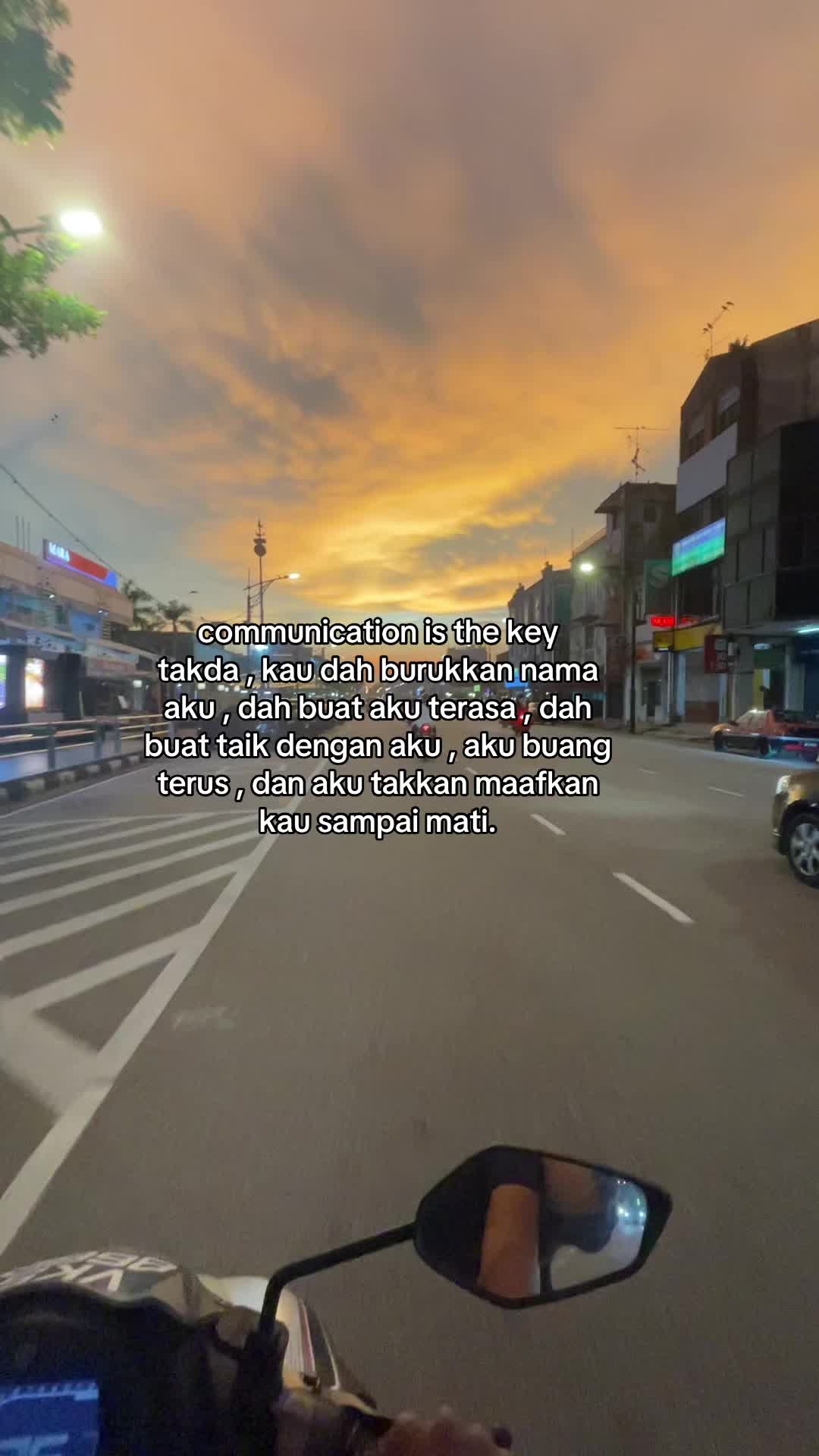 @️