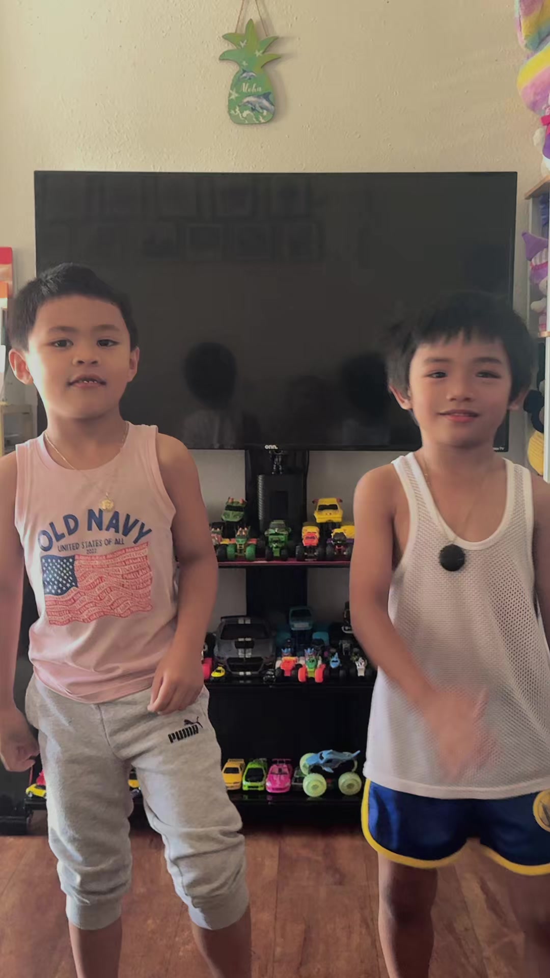 @Aloha.Crxstxl808