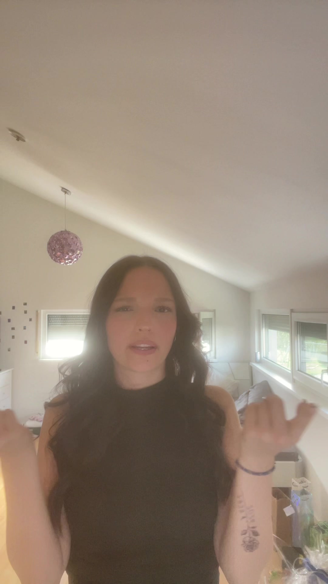 @𝐞𝐥𝐢𝐚𝐧𝐚