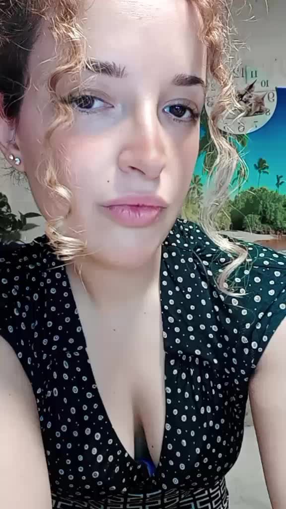 @Sofia__Lov___