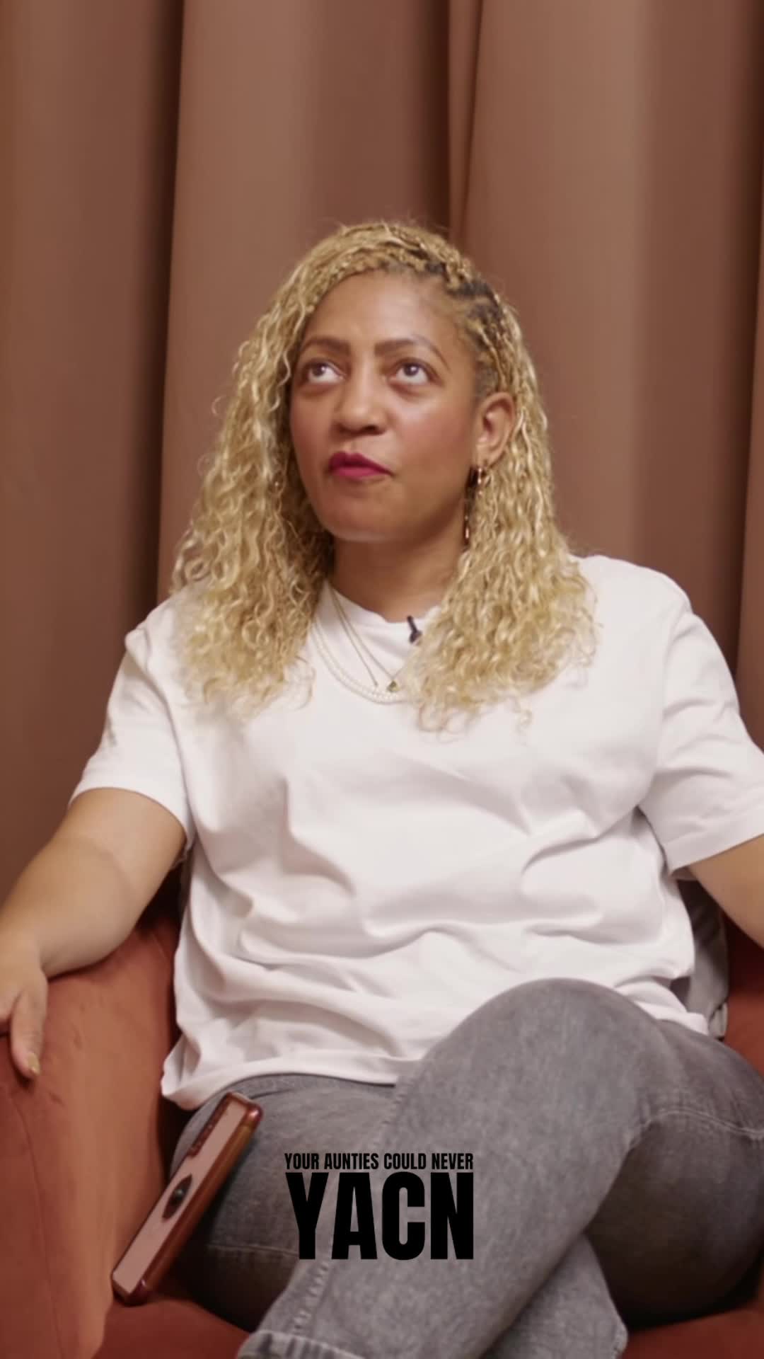 @yourauntiescouldneverpodcast