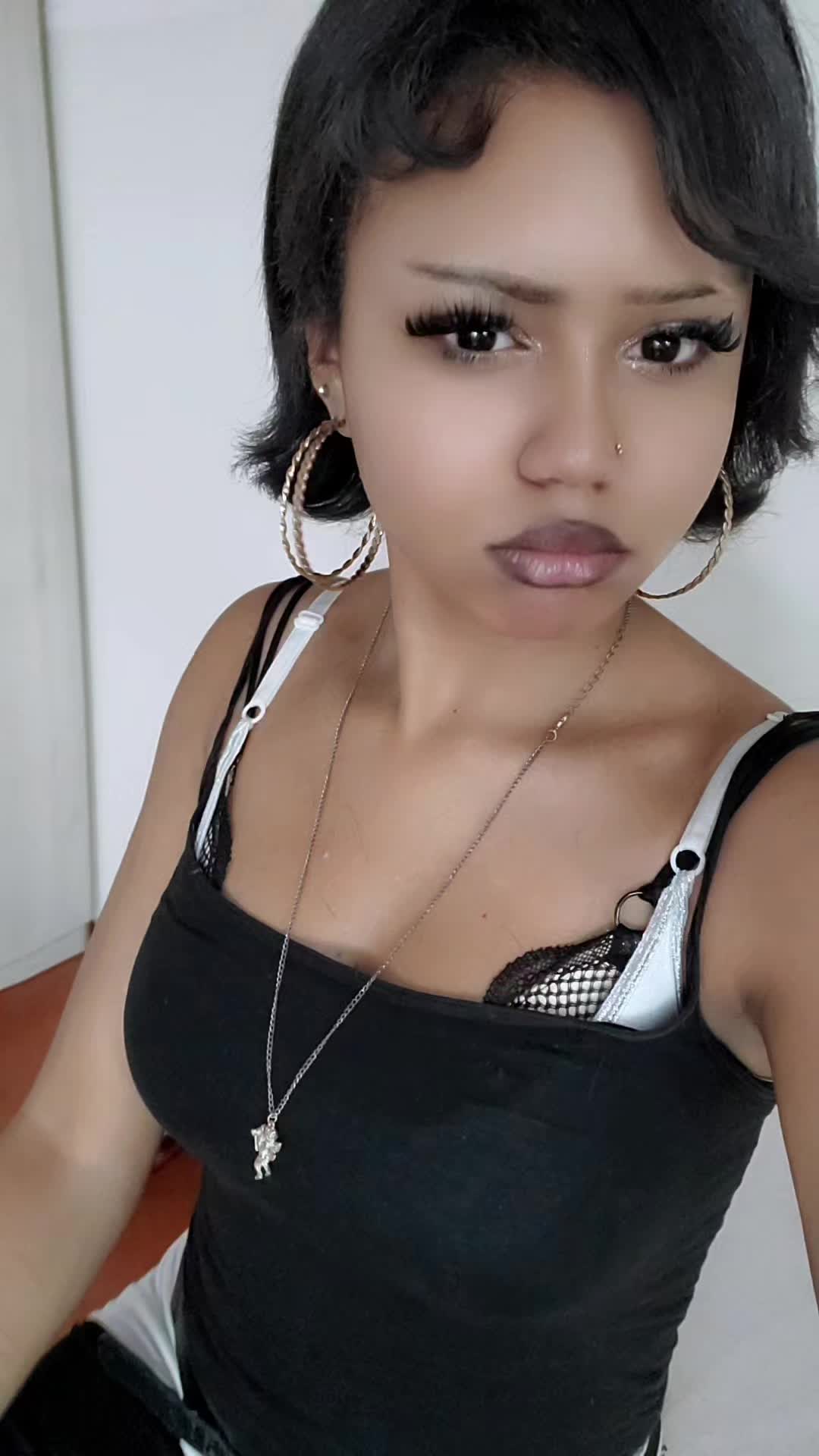 @Rena