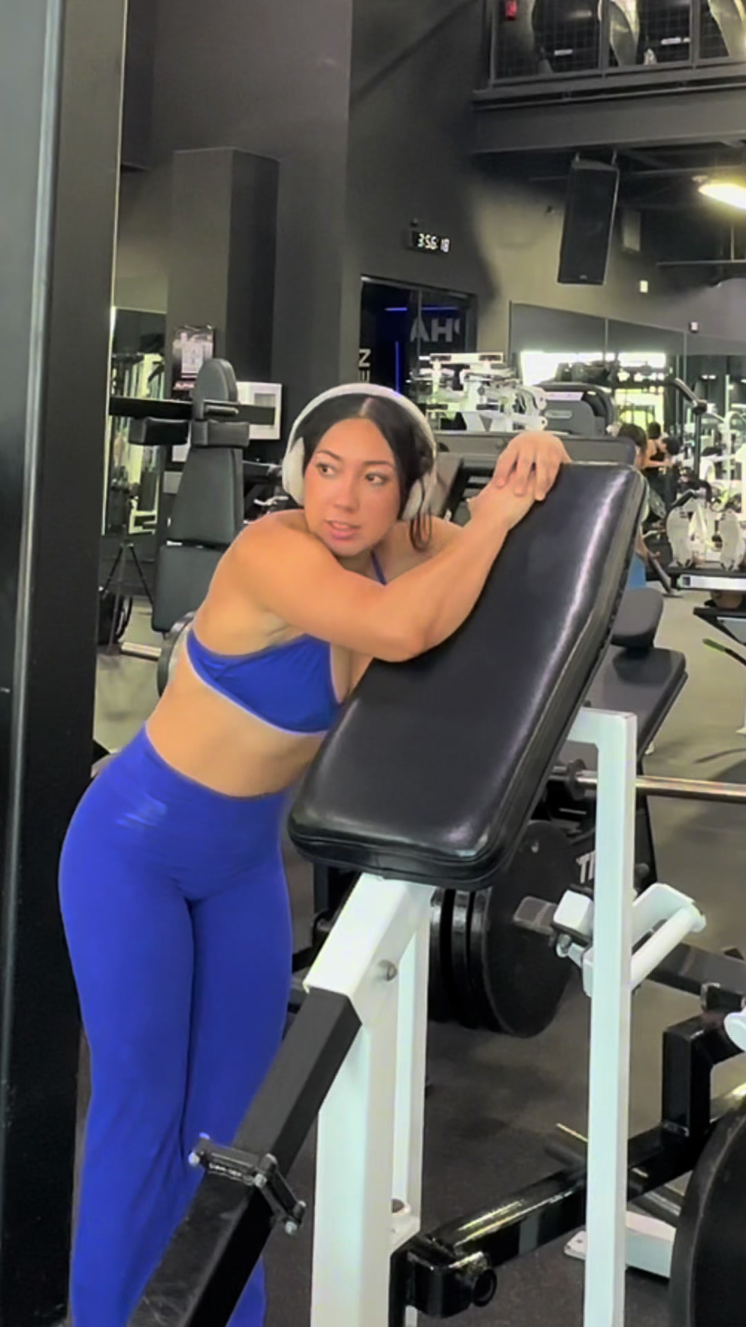 @Lareena Nuñez