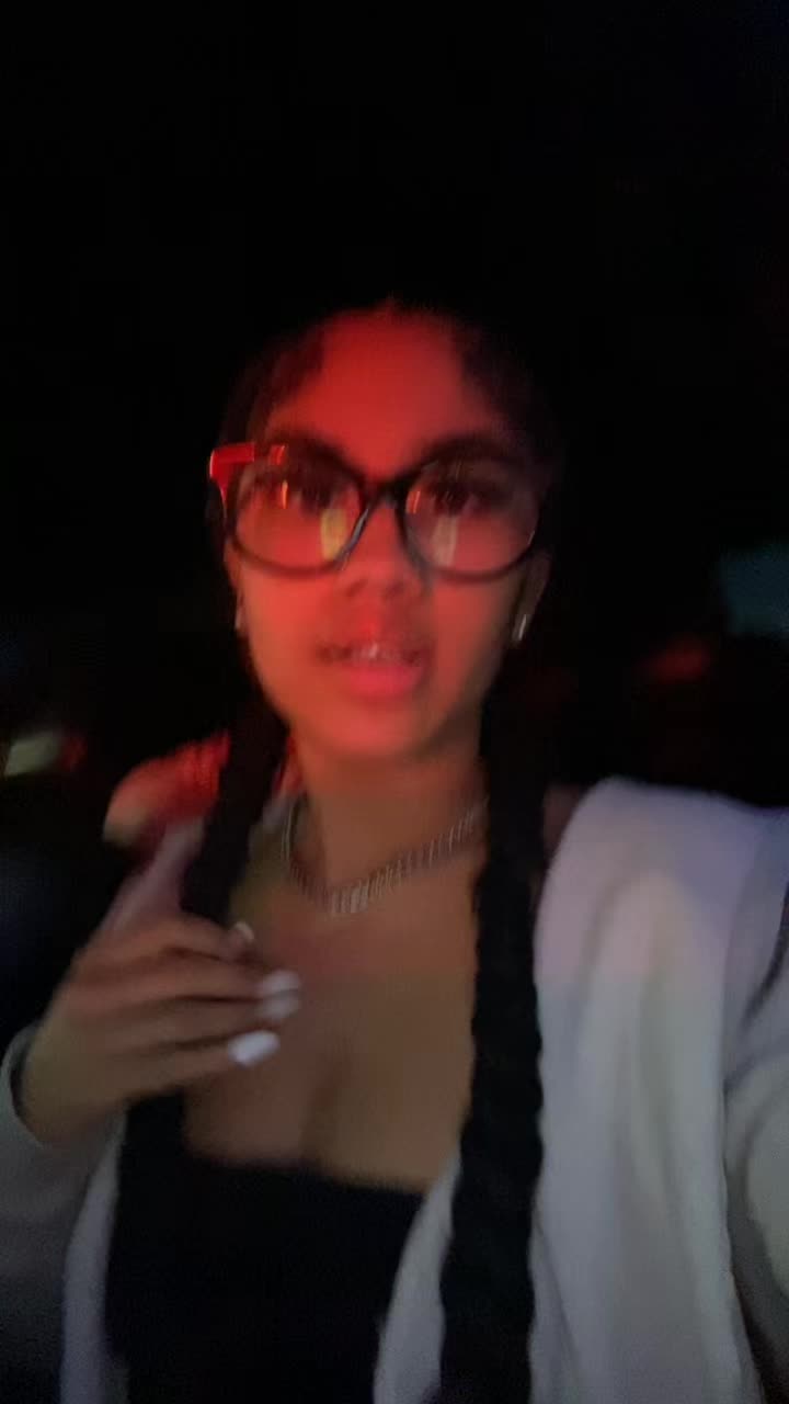 @cheyrileshkanie 👸🏻
