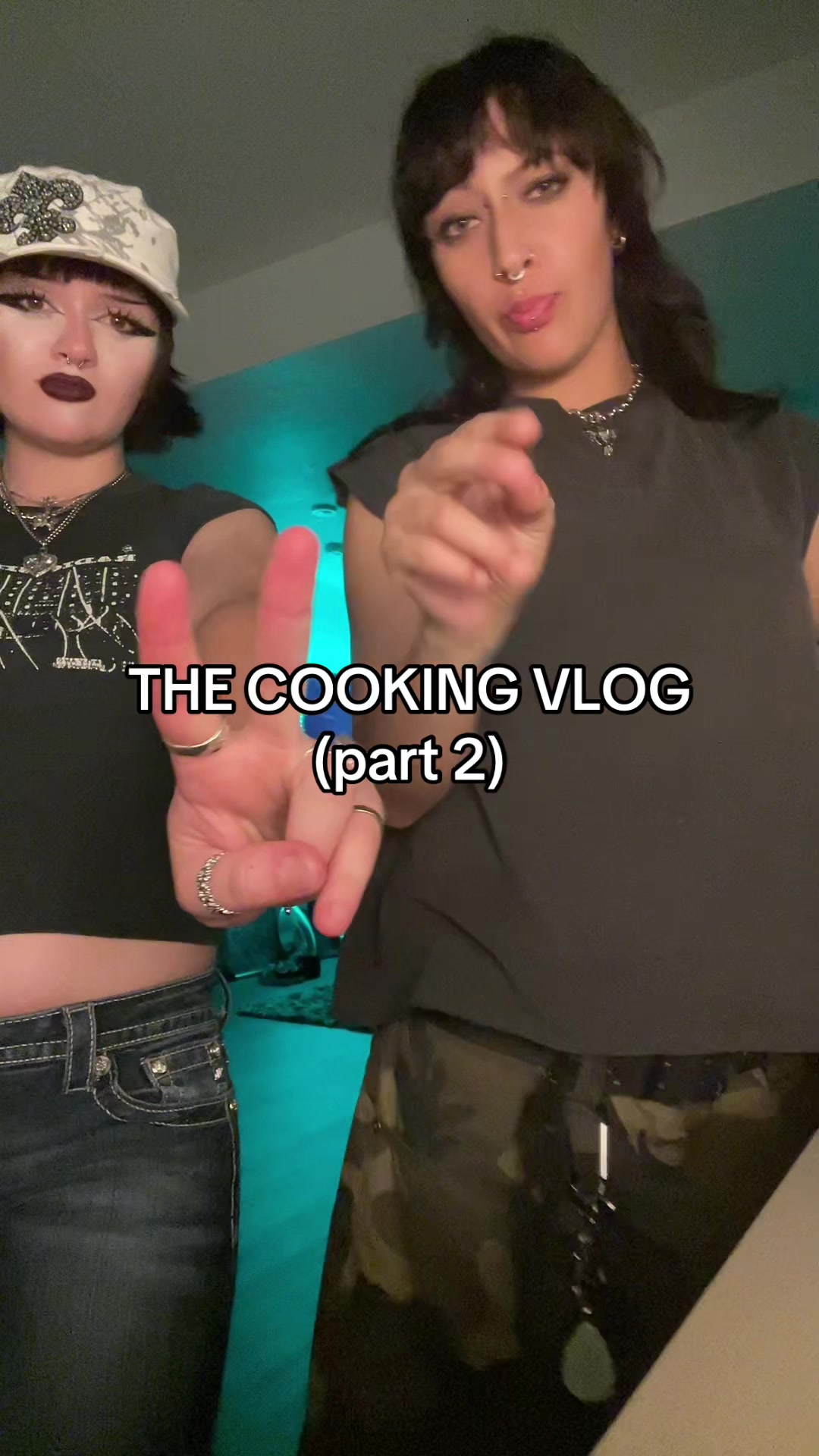 @mek