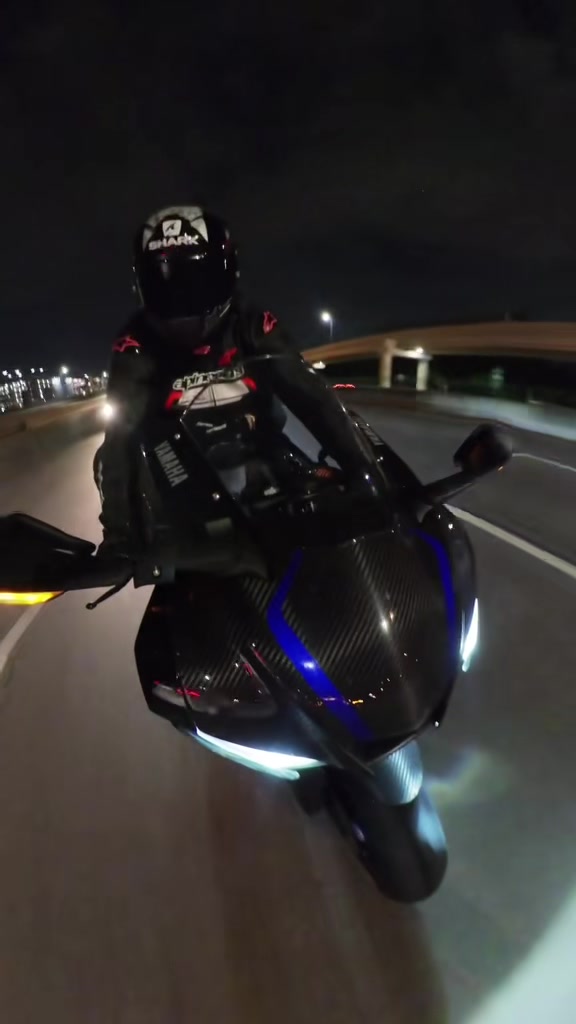 @MotoBros