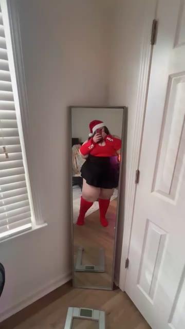 @Ella_Eats