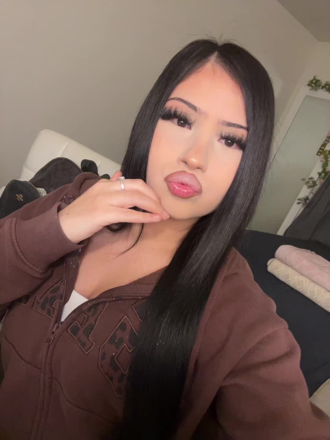 @𝓜𝓮𝓵𝓲