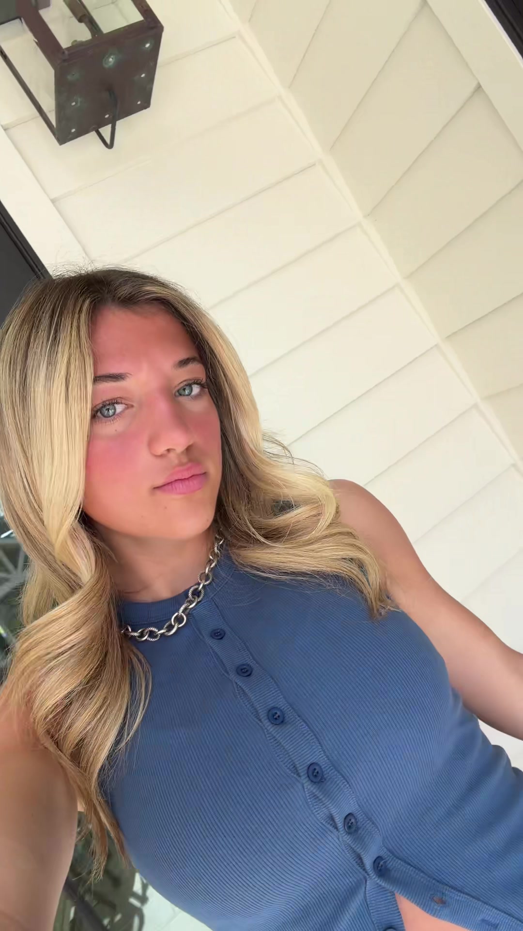 @ellaaa
