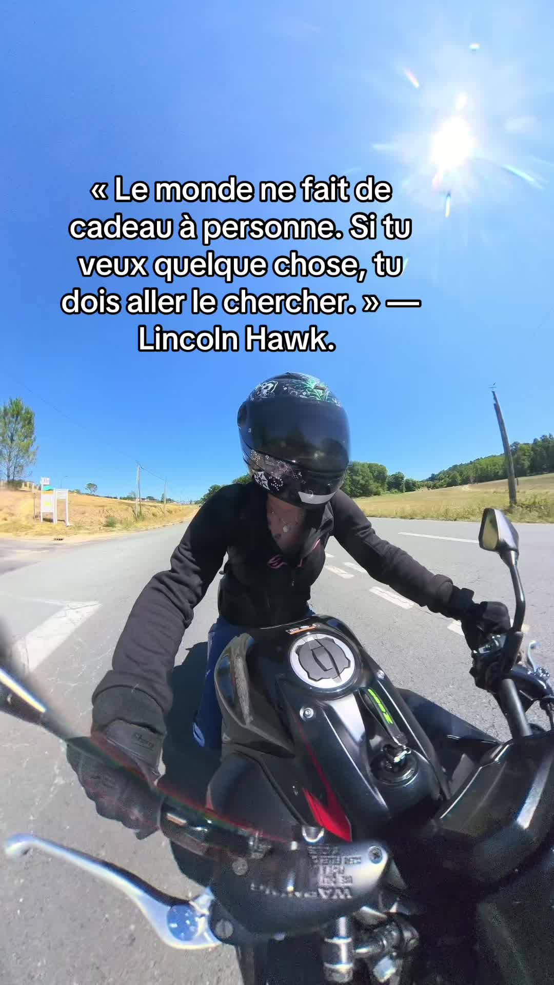 @KawaInkGirl🏍️