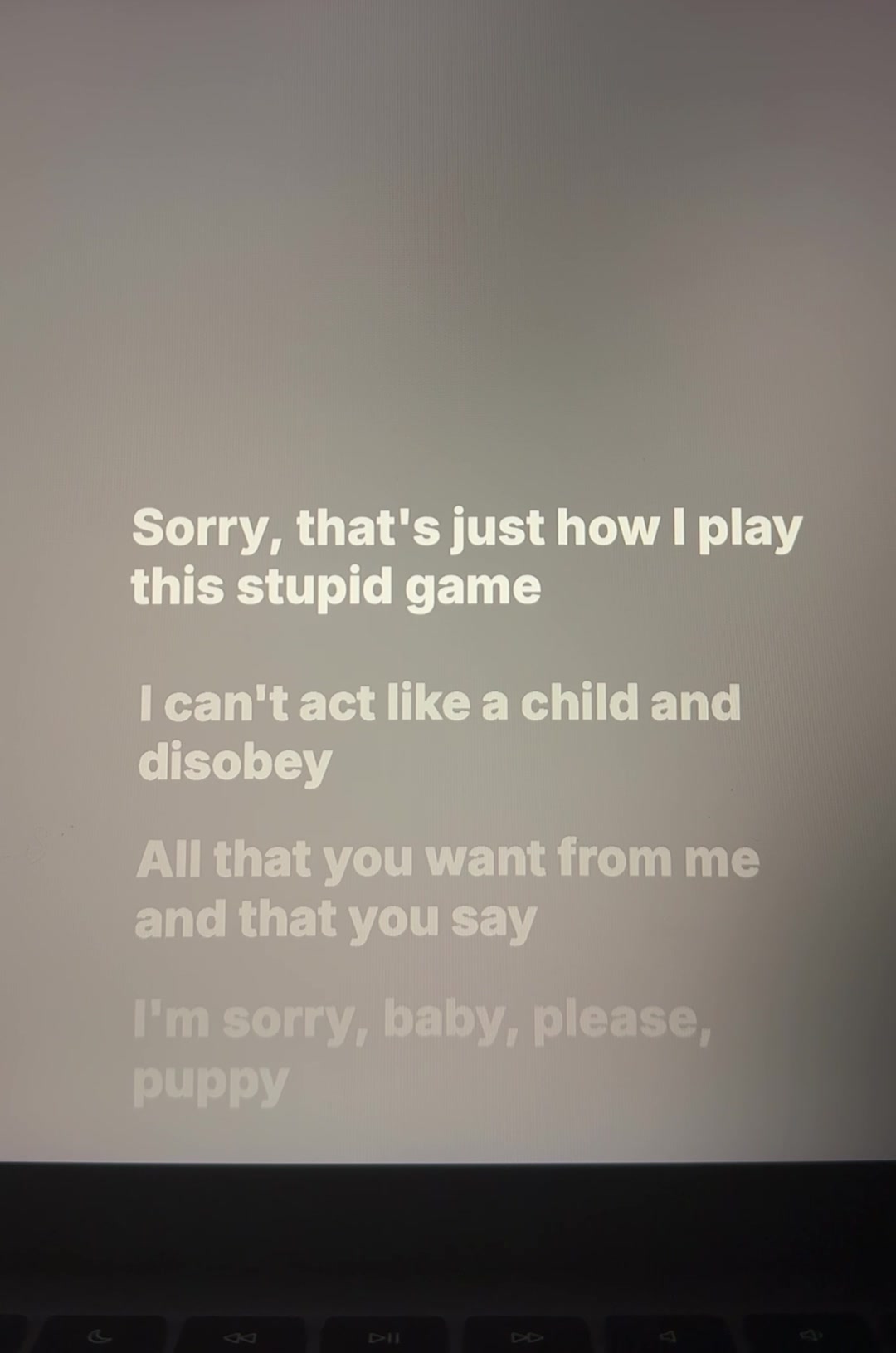 @🎧