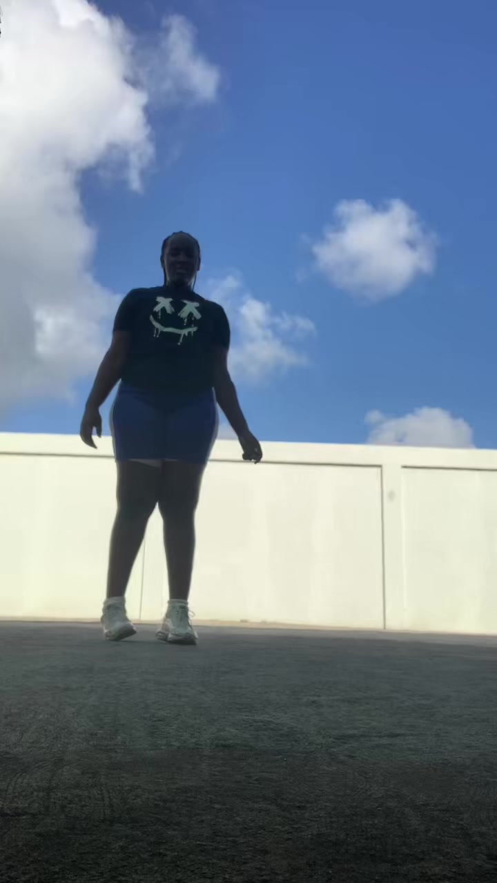 @Haleyy._.