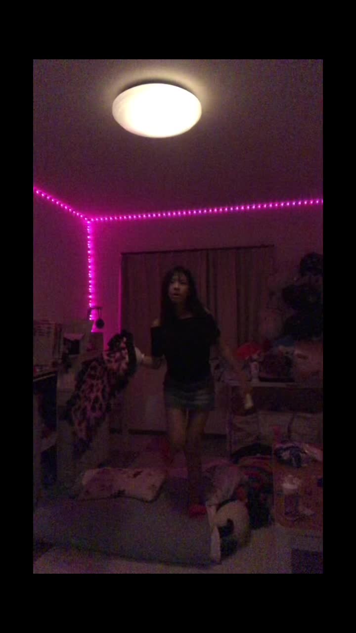 @あかり