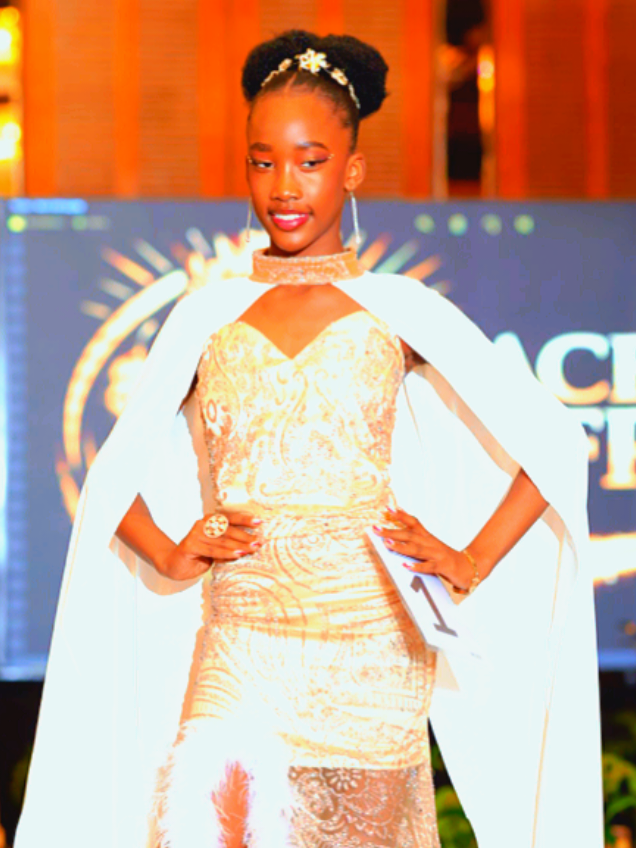 @Amanda Thee Model (Amie.B)