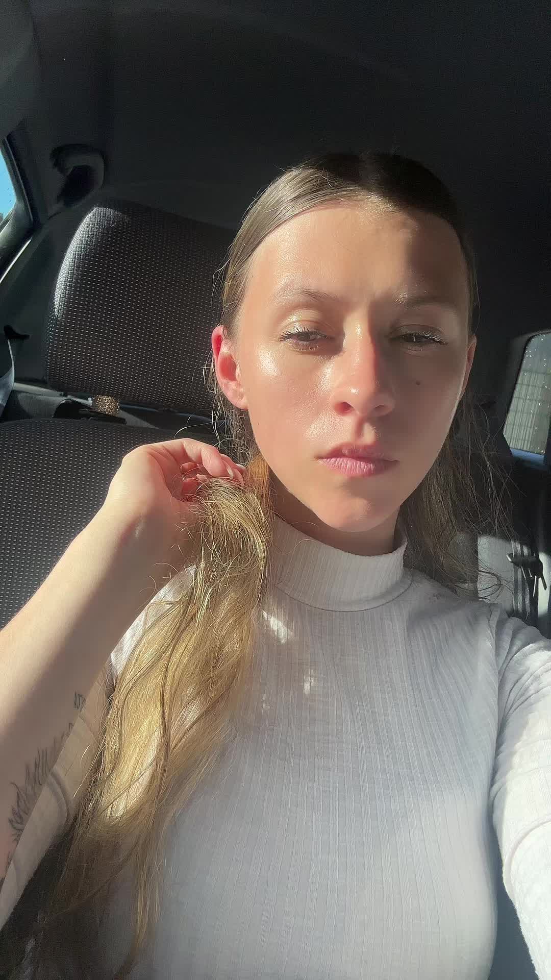 @Angi_rsk_